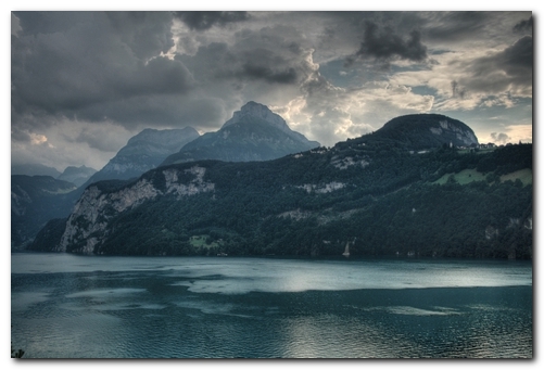 Wolken über dem Vierwaldstätter See