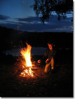 Lagerfeuer am See